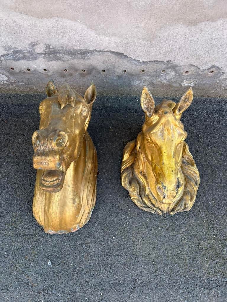 2 unieke originele oude paardenkoppen in zink zinc slagerij, Antiek en Kunst, Ophalen
