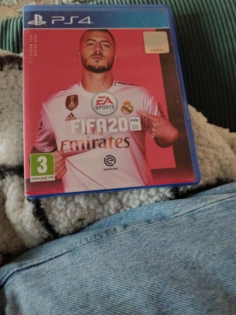 FIFA 20 voor PlayStation 4, Ophalen
