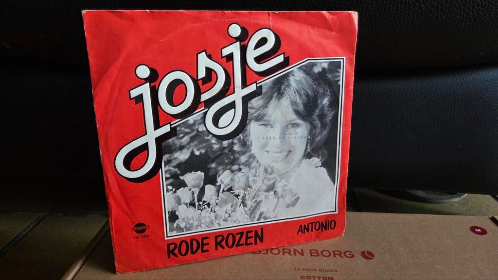 Josje  ‎– Rode Rozen
(1983 Frigram), Cd's en Dvd's, Vinyl Singles, Verzenden, 7 inch, Single, Zo goed als nieuw