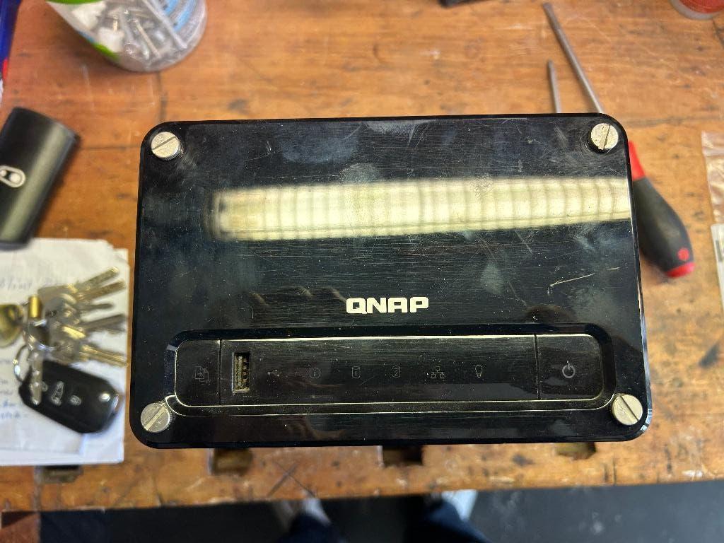 QNAP TS-219 NAS, Ophalen of Verzenden, Gebruikt