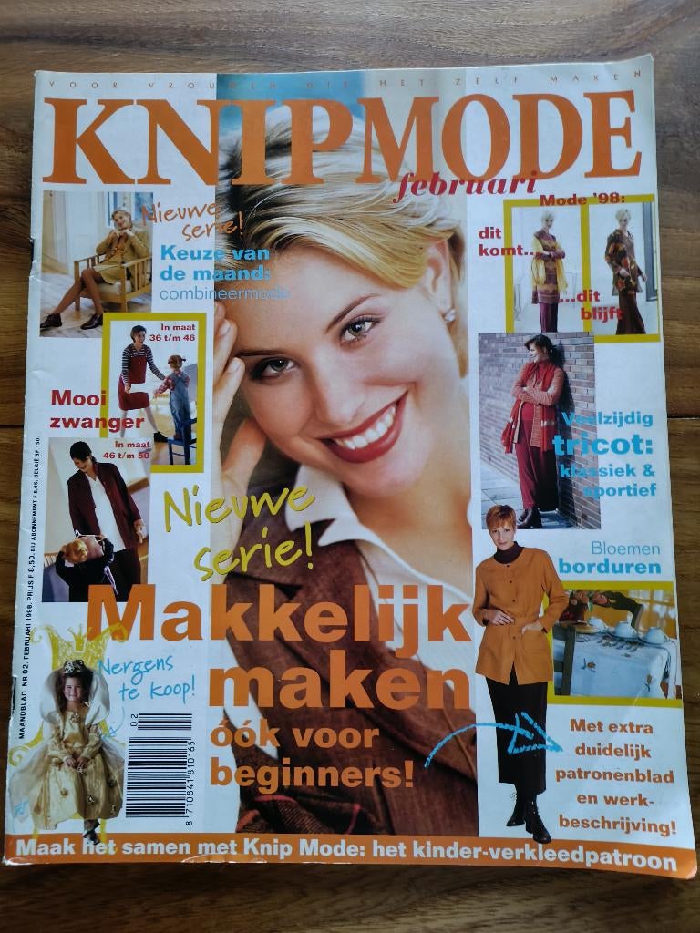 Knipmode februari 1998 positiemode carnaval, Ophalen of Verzenden, Zo goed als nieuw, Vrouw, Knipmode