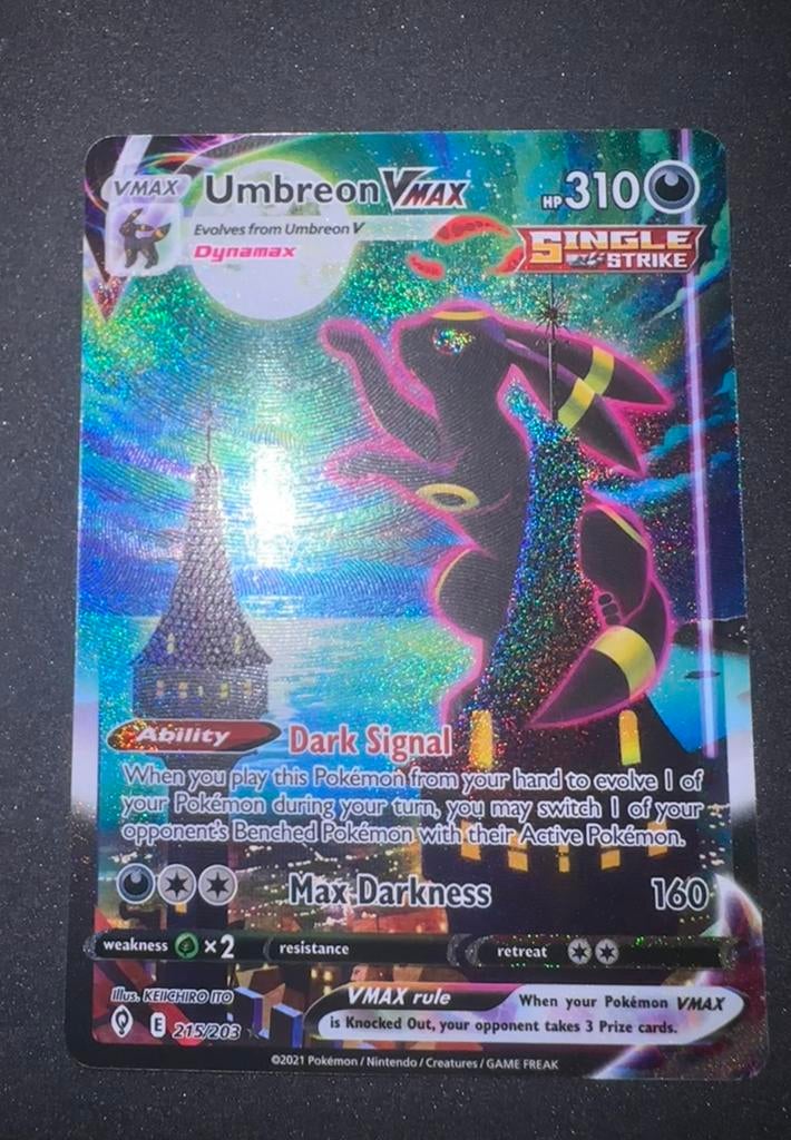 Umbreon vmax MINT + Psa 10 centering, Hobby en Vrije tijd, Verzamelkaartspellen | Pokémon, Ophalen of Verzenden, Zo goed als nieuw