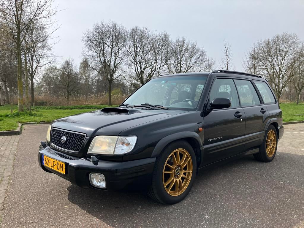 Subaru Forester 2.0 S-Turbo handgeschakeld, met extra’s, Auto's, Subaru, 1994 cc, 1800 kg, 4 cilinders, Zwart