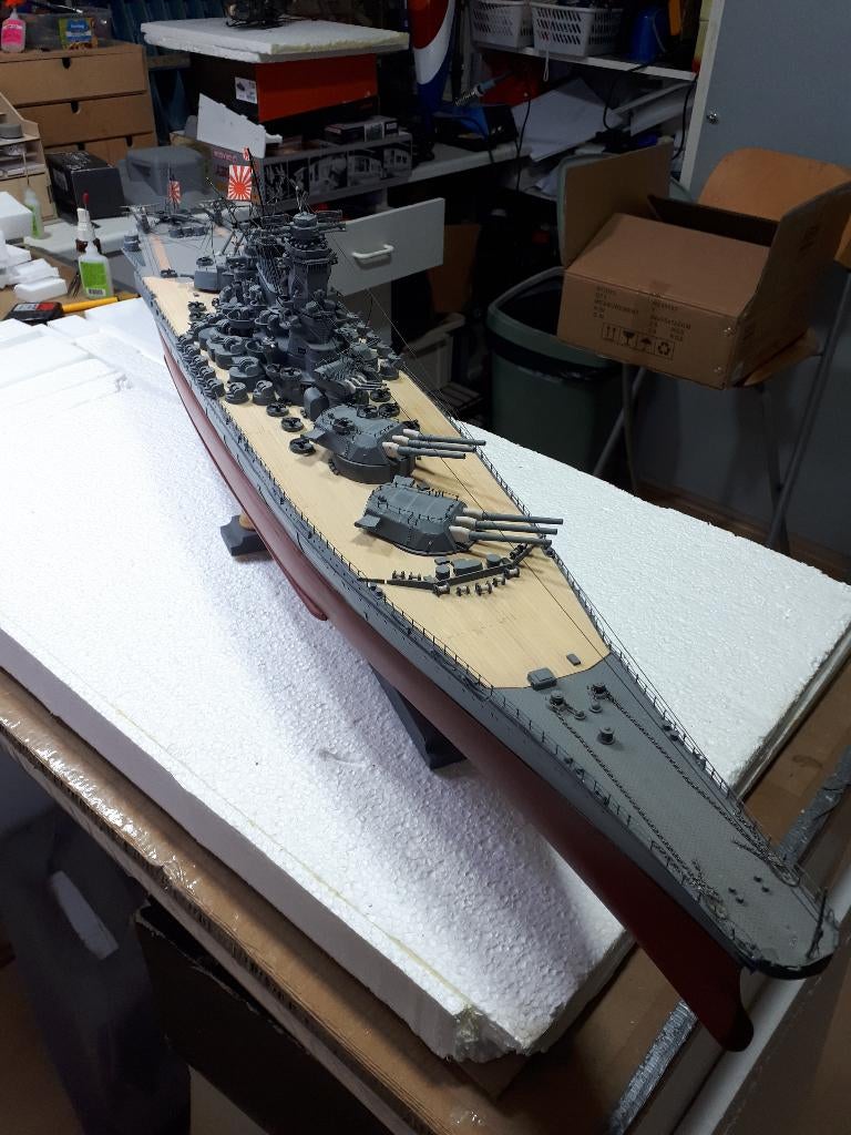 Yamato slagschip, Hobby en Vrije tijd, Modelbouw | Boten en Schepen, Ophalen, Zo goed als nieuw, 1:50 tot 1:200
