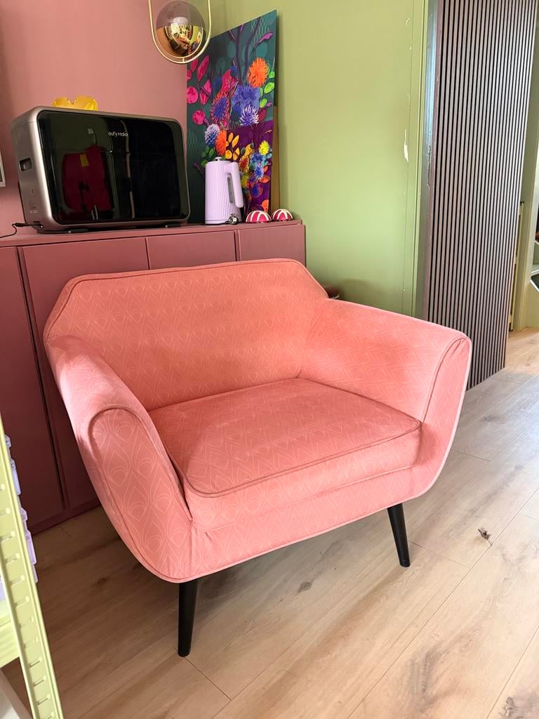 Roze fauteuil Woood Rocco, Ophalen, Zo goed als nieuw, Stof, 75 tot 100 cm