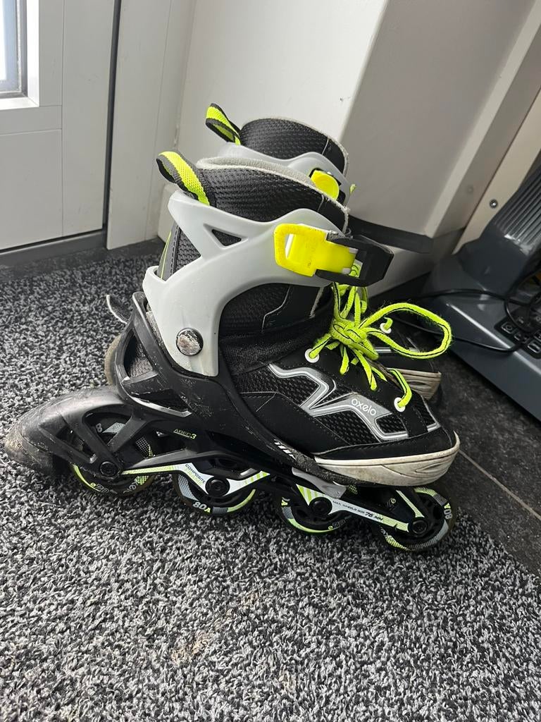 Oxelo skeelers 32-35, Sport en Fitness, Skeelers, Ophalen, Kinderen, Inline skates 4 wielen, Verstelbaar