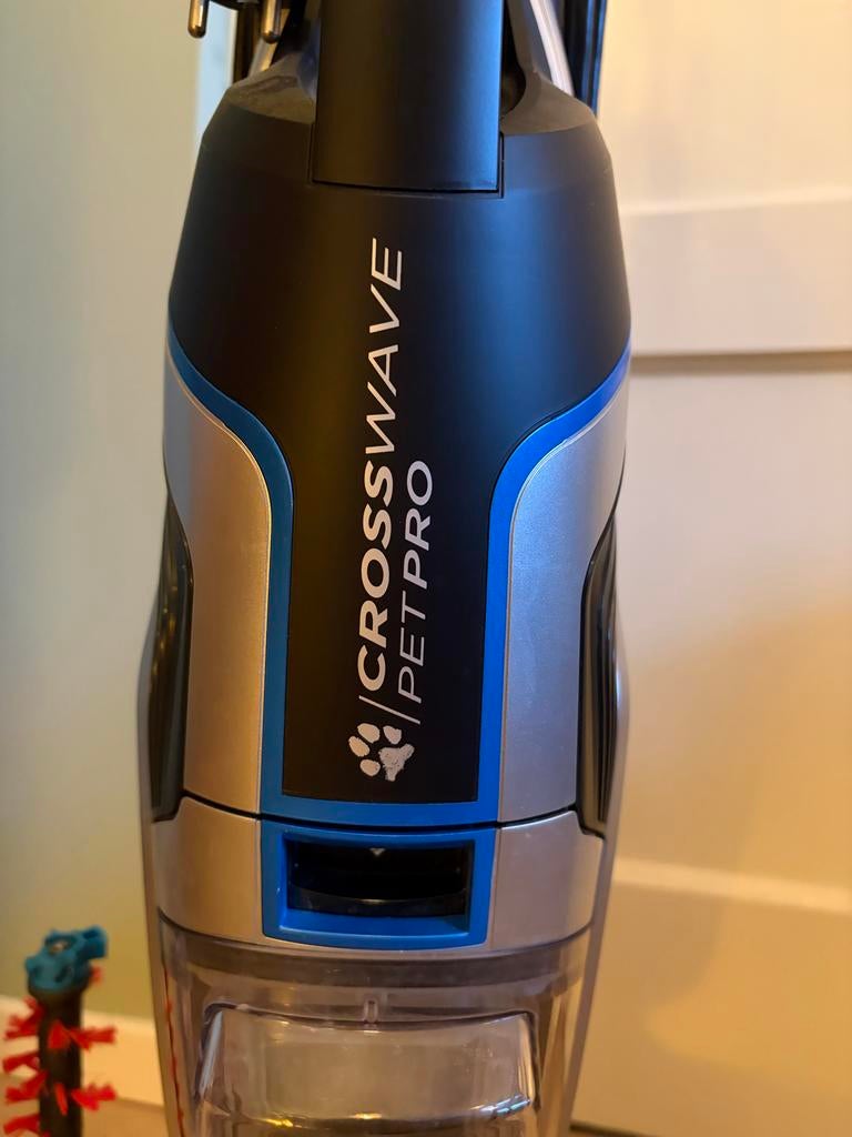 Bissell CrossWave Pet Pro stofzuiger met dweilfunctie, Ophalen, Zo goed als nieuw, Reservoir, Stofzuiger
