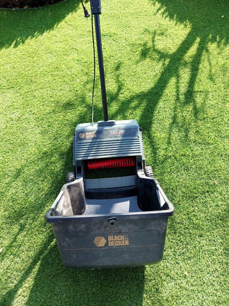 Black en Dekker elektrische verticuteermachine, Ophalen, Gebruikt, Elektrisch, Black & Decker