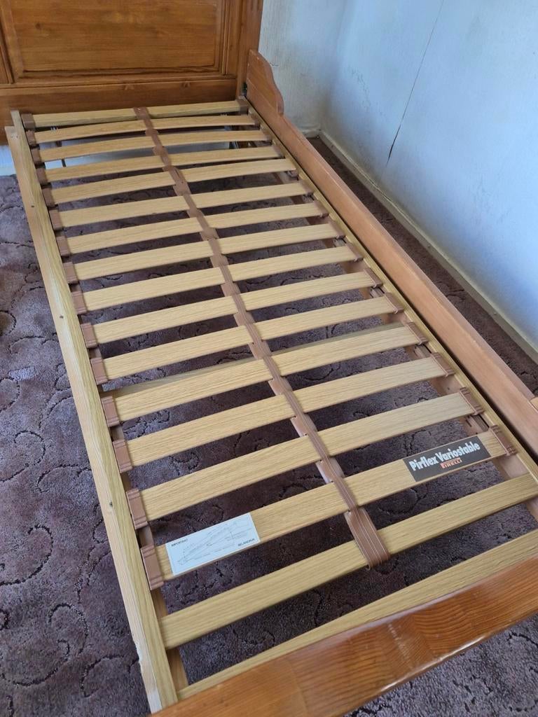 2 lattenbodem verstelbaar 90 x 200 cm., Ophalen, 90 cm, Eenpersoons, Zo goed als nieuw