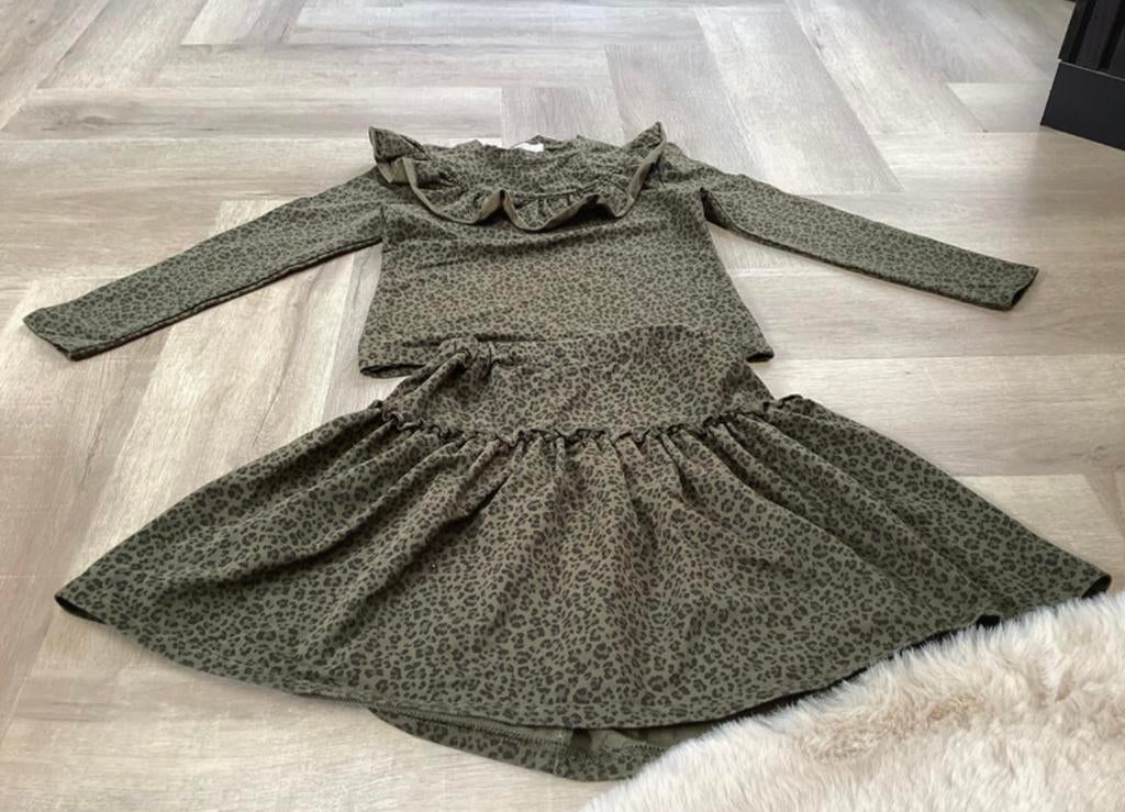 Mooi set rok en top Maat 128, Ophalen of Verzenden, Gebruikt, Meisje