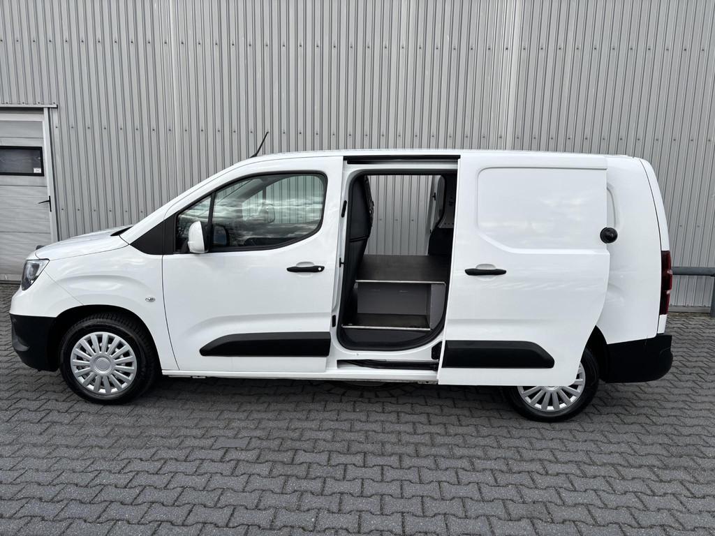 Opel Combo 1.5D L2H1*NAV*CRUISE*HAAK*A/C*INRICHTING*2xSCHUIF, Voorwielaandrijving, Gebruikt, 4 cilinders, Wit