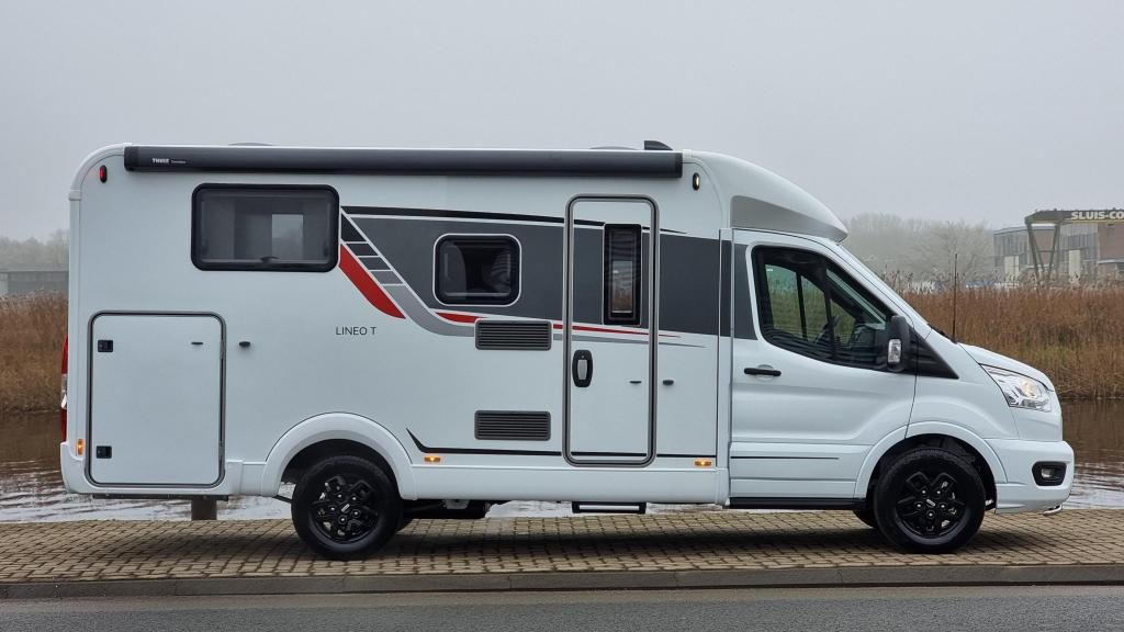 Bürstner Lineo T 620 G - Winterpakket, Automaat, Standaard zit, Ringverwarming, Ford