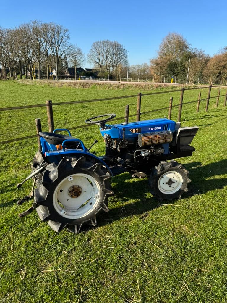 Iseki TX1500 mini tractor + Suire weidebloter en grondfrees, Ophalen, Gebruikt