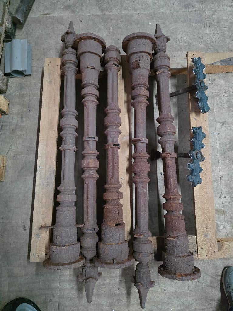 Gietijzeren hekwerkpalen antiek, Ophalen, Gebruikt, IJzer, Sierhekwerk