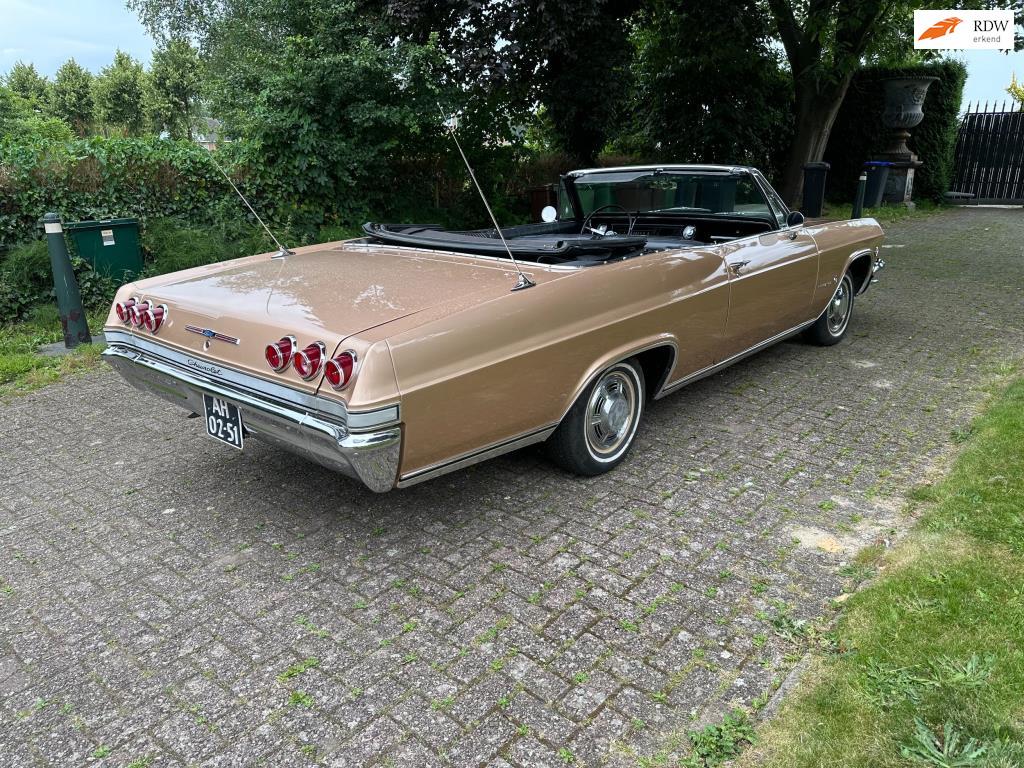 Chevrolet IMPALA Convertible 1965, Auto's, Oldtimers, Bedrijf, Lederen bekleding, Metallic lak, Chevrolet, Benzine, Overige carrosserieën