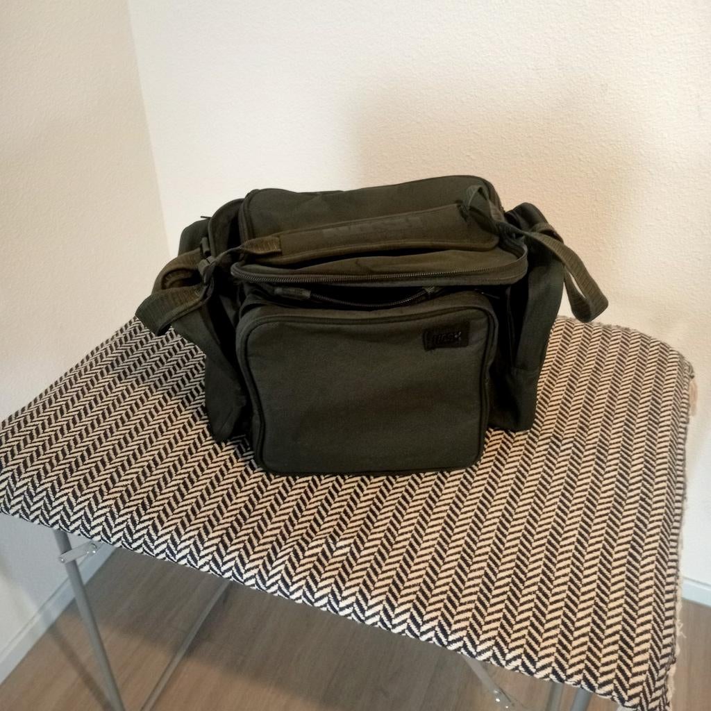 Medium Nash tas nieuwstaat, Ophalen of Verzenden, Zo goed als nieuw, Overige typen