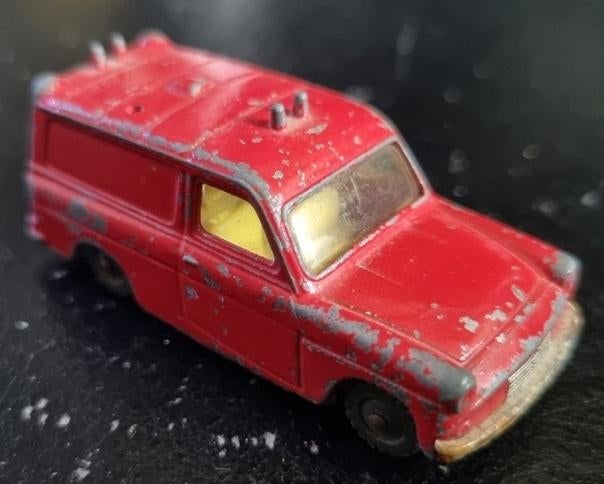Husky ford thames van rood, Ophalen of Verzenden, Gebruikt, Auto
