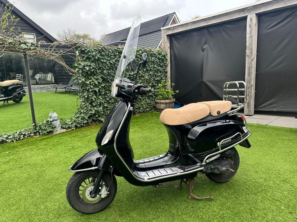 Retro scooter Senzo Riva Lux - 8300km, Fietsen en Brommers, Ophalen, Gebruikt, Benzine