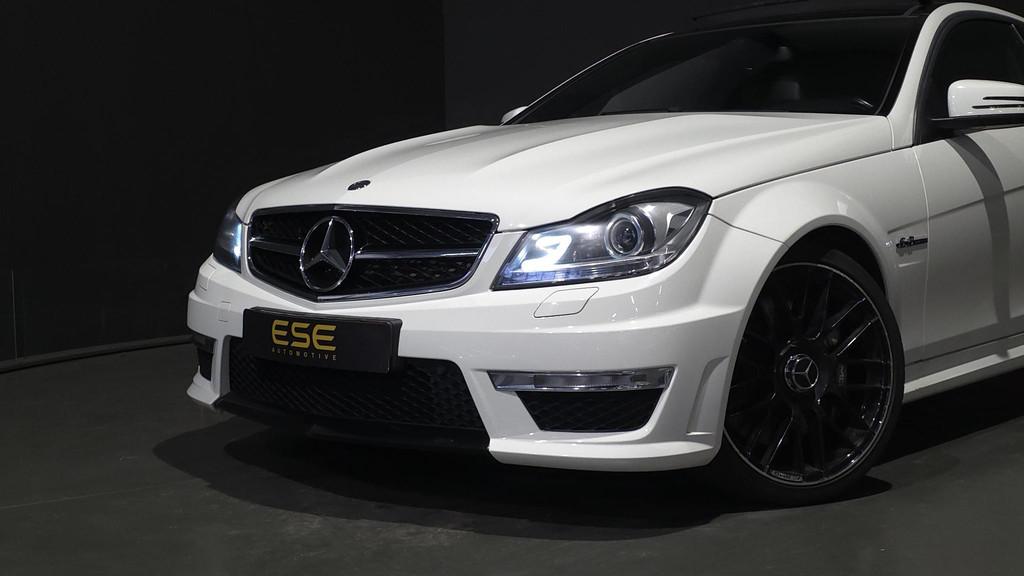 Mercedes-Benz C-klasse AMG 63 Edition 1 | Panorama | H&K | M, Auto's, Automaat, Euro 5, Achterwielaandrijving, Wit