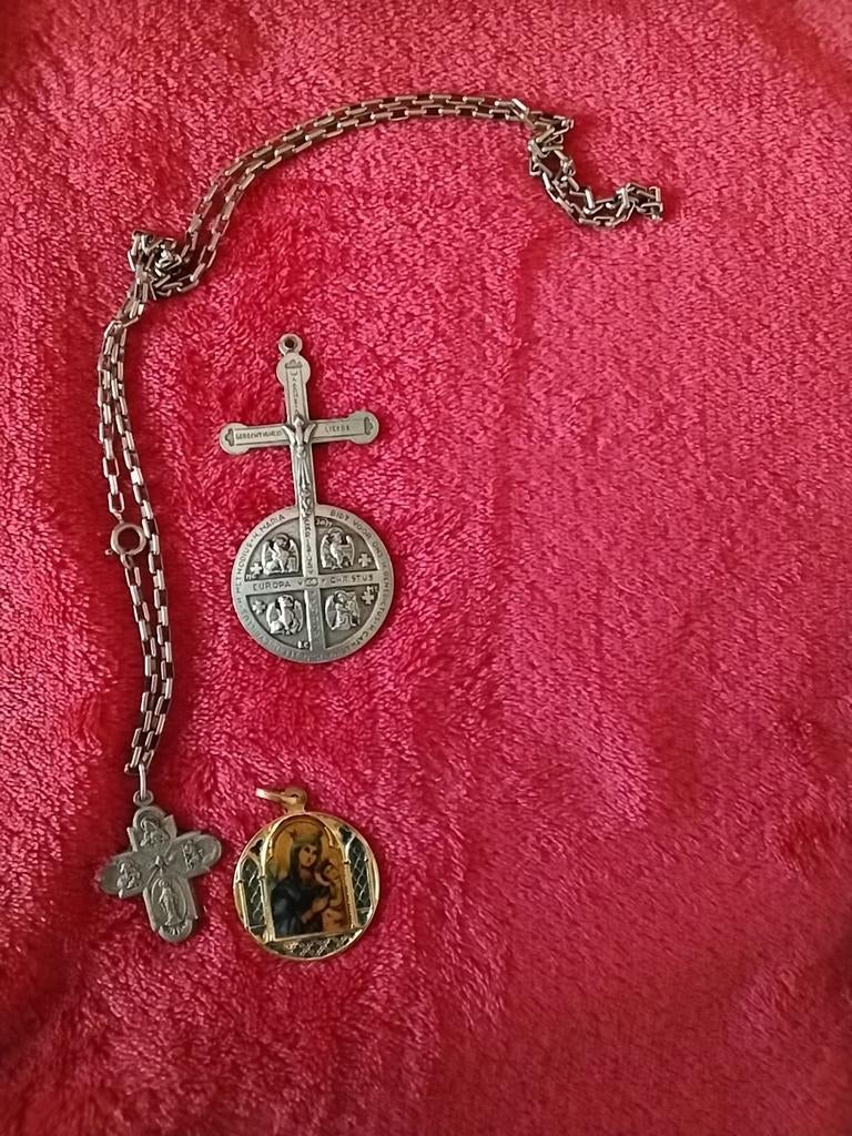 Religieuze hangers en ketting, Antiek en Kunst, Ophalen of Verzenden