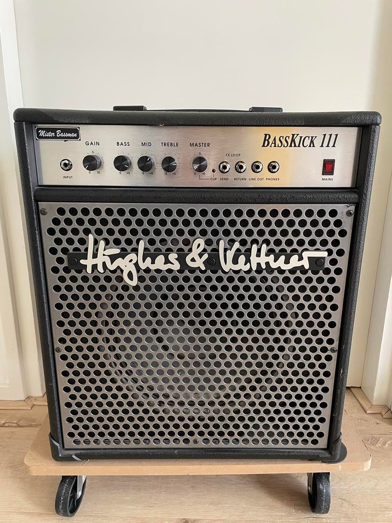 Hughes & Kettner BassKick III basversterker, Muziek en Instrumenten, Ophalen, Gebruikt, Basgitaar, Minder dan 50 watt