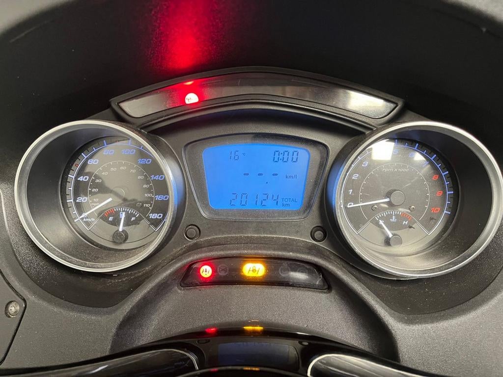 Piaggio MP3 500 LT SPORT (bj 2015), Scooter, 493 cc, Onbekend, Onbekend