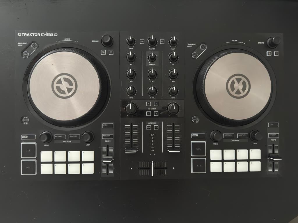 DJ Mengpaneel Traktor Kontrol S2, Muziek en Instrumenten, Dj-sets en Draaitafels, Ophalen, Zo goed als nieuw, Pioneer