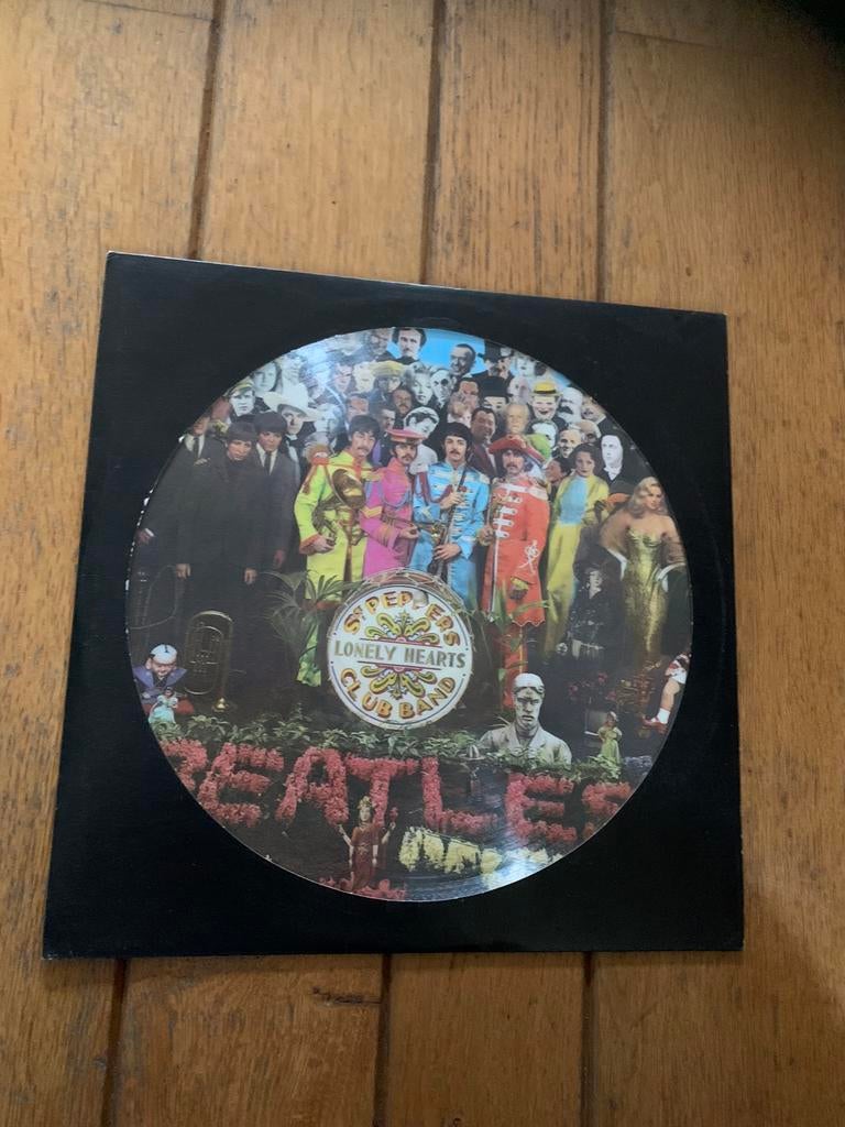 The Beatles Picture Disc Sgt. Peppers Lonely Hearts Club, Cd's en Dvd's, Vinyl | Pop, Ophalen of Verzenden, Zo goed als nieuw