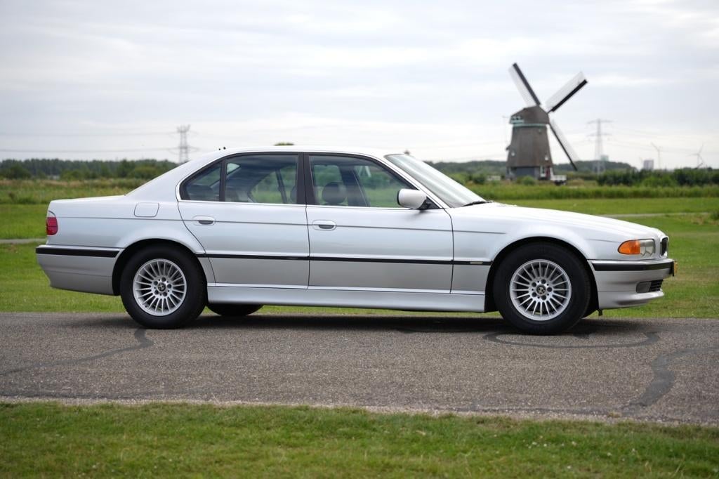 BMW 740i / M-Sport / E38 /, Auto's, Automaat, Achterwielaandrijving, Particulier, Sedan