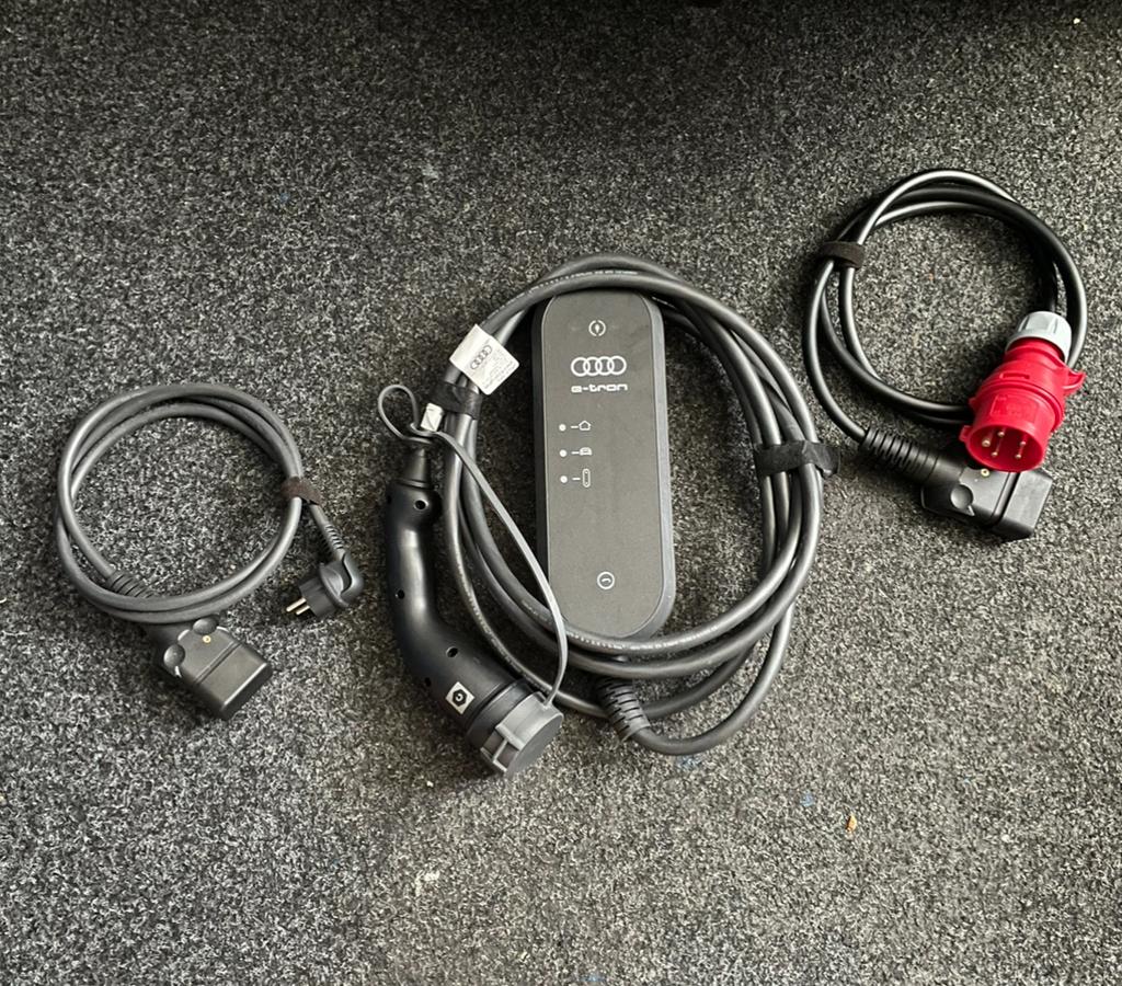 Audi 11KW thuis lader, Ophalen of Verzenden, Zo goed als nieuw, Laadkabel