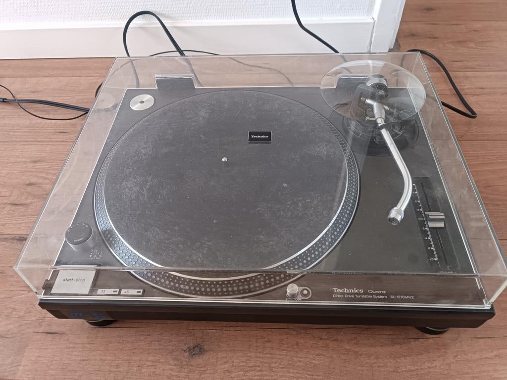 Technics SL-1210 MK2 platenspeler, Ophalen of Verzenden, Technics