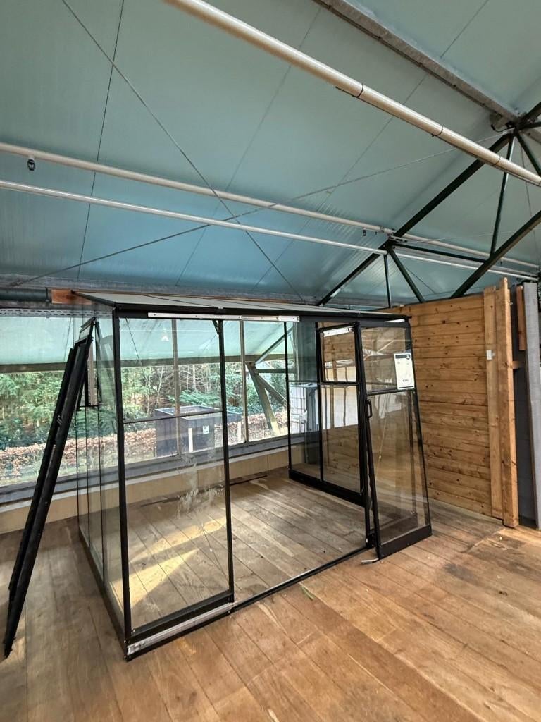 Qube LT 86, Ophalen, Gebruikt, Kweekkas, Glas