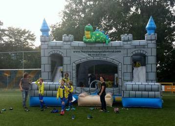 springkussen ballenbak discospringkussen disco luchtkasteel, Hobby en Vrije tijd, Feestartikelen | Verhuur, Zo goed als nieuw