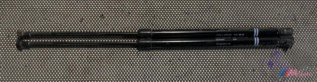 VW GOLF VIII GASVEREN ACHTERKLEP 5H6827550K, Auto-onderdelen, Carrosserie en Plaatwerk, Gebruikt, -, Volkswagen, -