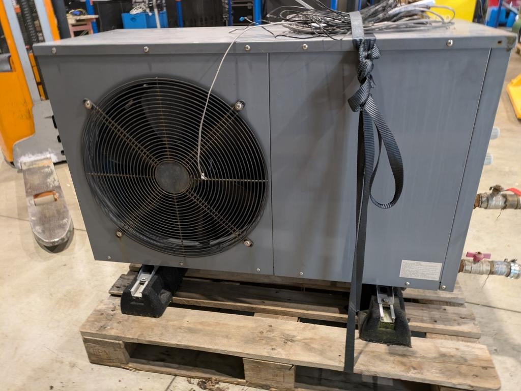 Meeting MD30 warmtepomp 12kW lucht-water, Ophalen, Gebruikt, Overige typen, 60 tot 150 cm