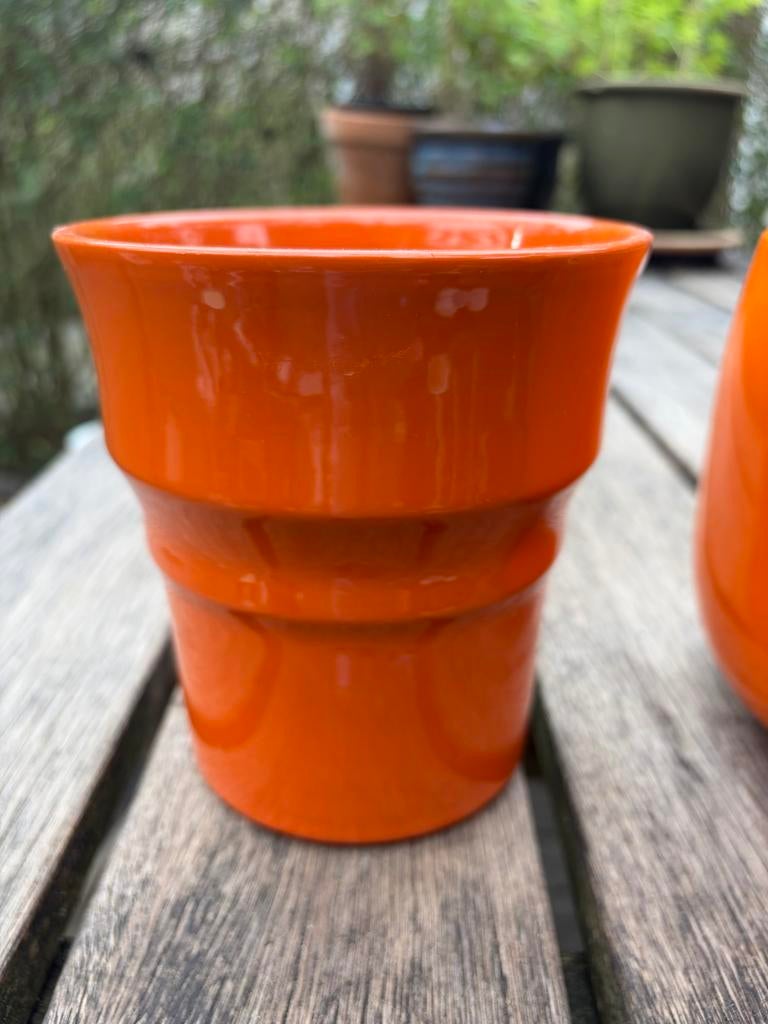 Vintage oranje bloempot, Gebruikt, Rond, Binnen, Ophalen of Verzenden