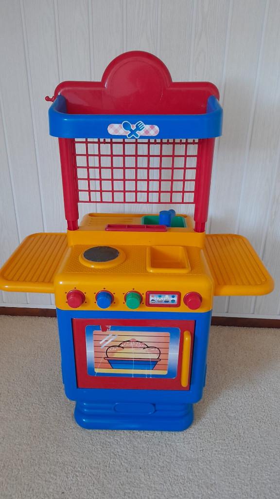 Speelgoed keukentje, Ophalen
