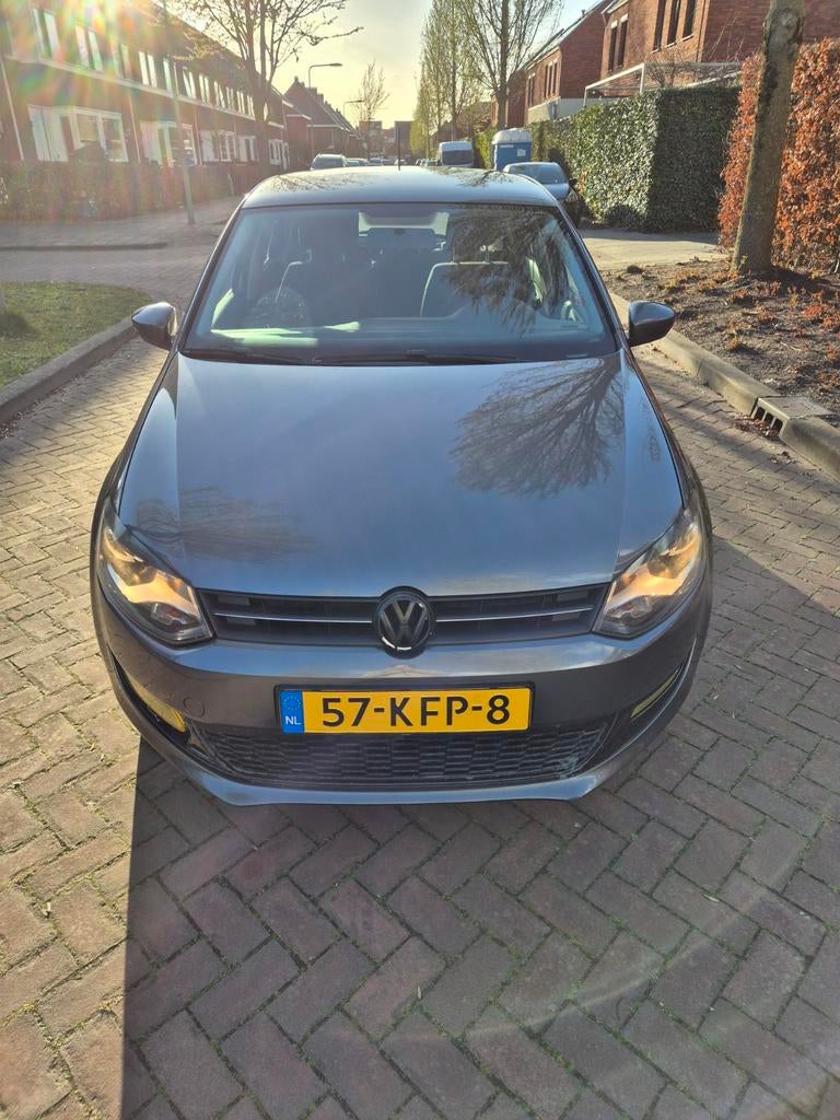 Volkswagen Polo 1.4 16V FSI 63KW 2009 Grijs, Auto's, Volkswagen, Particulier, Polo, Airconditioning, Alarm, Centrale vergrendeling