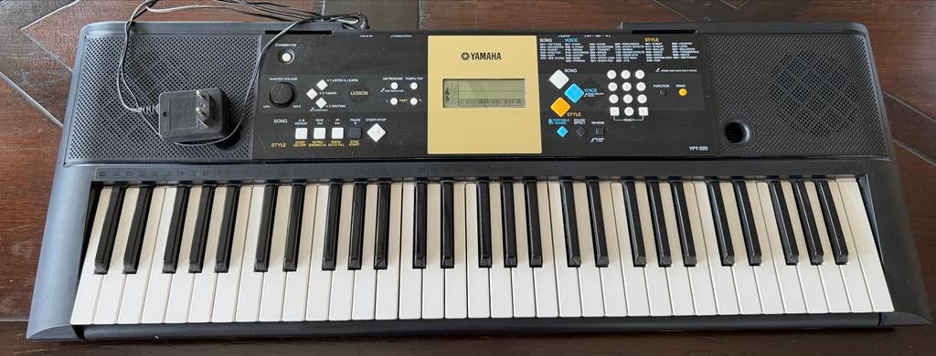 Yamaha YPT 220 keyboard, Muziek en Instrumenten, Keyboards, Ophalen of Verzenden, 61 toetsen, Gebruikt, Midi-aansluiting