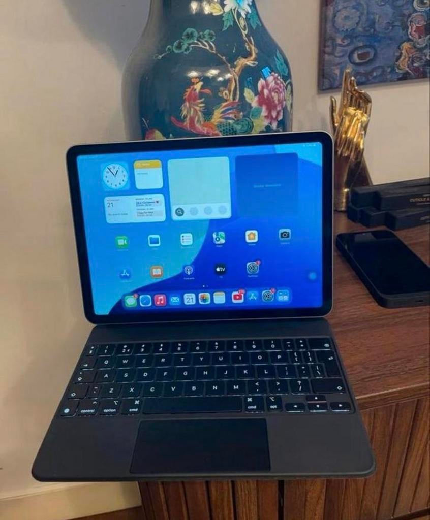 iPad Air 11” (M2) 256GB - %100 Battery - 1 year warranty, Apple iPad Air, 11 inch, Ophalen of Verzenden, Zo goed als nieuw