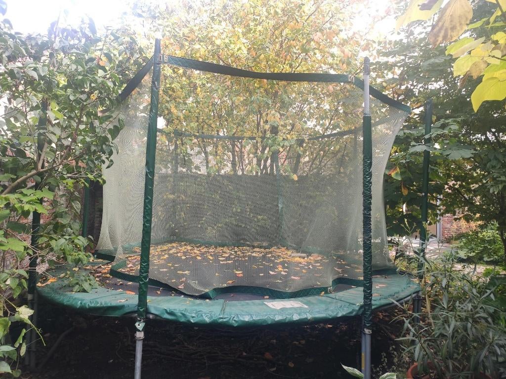 Grote trampoline donkergroen diameter 4,5m, Kinderen en Baby's, Speelgoed | Buiten | Trampolines, Ophalen, Gebruikt