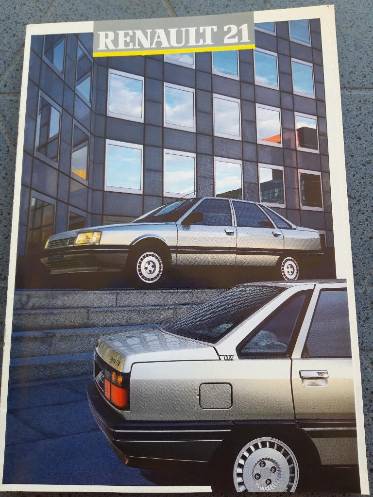 folder Renault 21 & 21 Nevada Passenger modeljaar 1989, Ophalen of Verzenden, Zo goed als nieuw, Renault