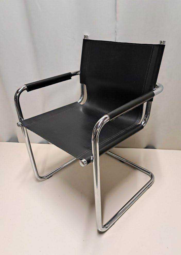 Buisframe leren stoel Marcel Breuer stijl, Huis en Inrichting, Stoelen, Ophalen, Zwart, Zo goed als nieuw, Eén