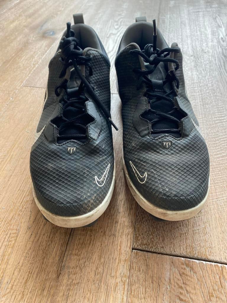 Honkbal/Softbal schoenen Nike Trout mt 45, Ophalen, Zo goed als nieuw, Honkbal, Schoenen