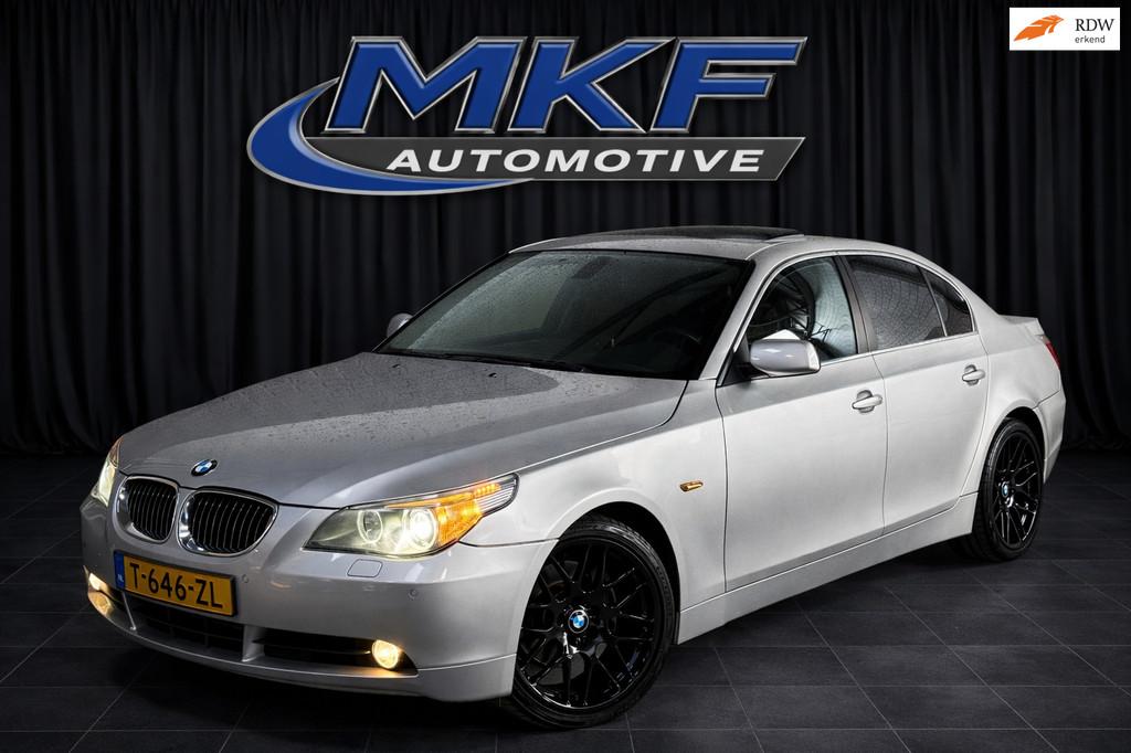 BMW 5-serie 525i High Executive AUTOMAAT/ECC/DAKJE/XENON/LMV, Auto's, Automaat, Achterwielaandrijving, Gebruikt, 2497 cc