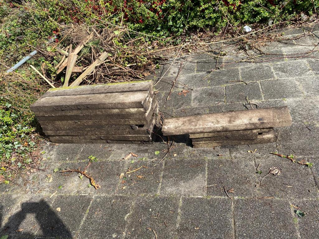 Nog mooie trottoir bandjes 1meter lang 16stuks, Gebruikt, Overige typen, Ophalen of Verzenden, Minder dan 25 cm