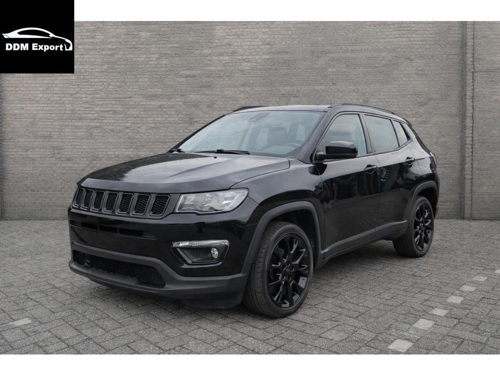Jeep Compass 1.3T Night Eagle Liberty Edition | Clima | Navi, Voorwielaandrijving, Lichtsensor, 15 km/l, Euro 6