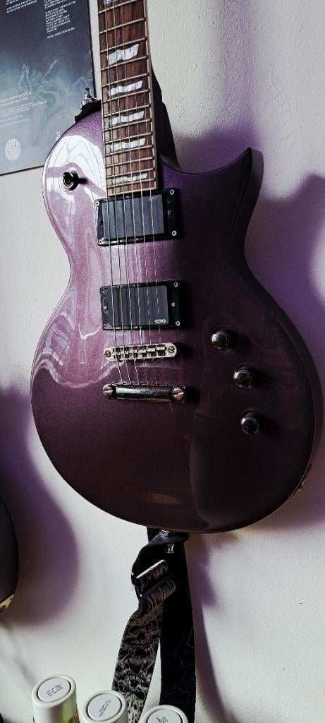 Paarse LTD EC 330 MP *upgraded, Muziek en Instrumenten, Snaarinstrumenten | Gitaren | Elektrisch, Ophalen, Gebruikt, Solid body
