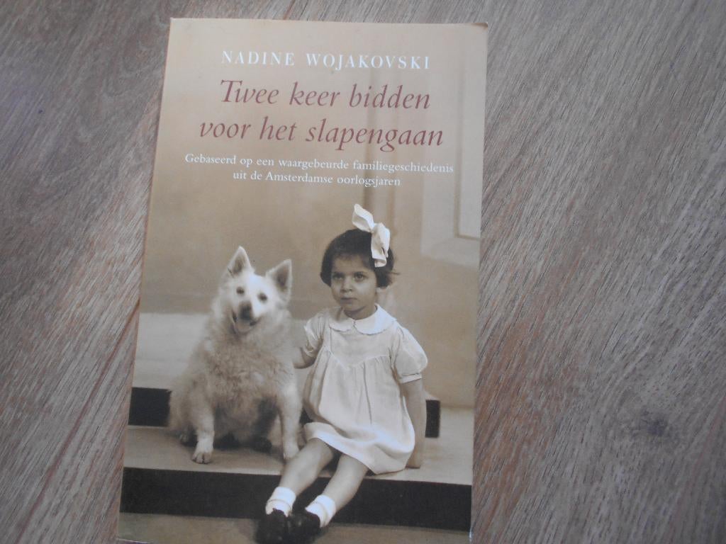 Nadine Wojakovski Twee keer bidden voor het slapengaan, Boeken, Ophalen of Verzenden, Tweede Wereldoorlog, Zo goed als nieuw, Overige onderwerpen