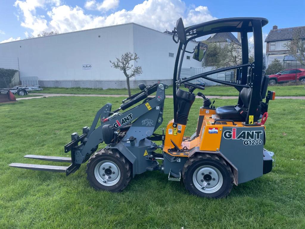 Giant G1200 shovel NIEUW! (bj 2023), Tobroco, Info@tobroco.com, NL, Wiellader of Shovel
